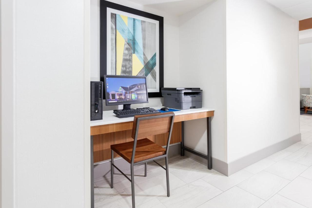 Holiday Inn Express & Suites Williamsburg By Ihg Εξωτερικό φωτογραφία