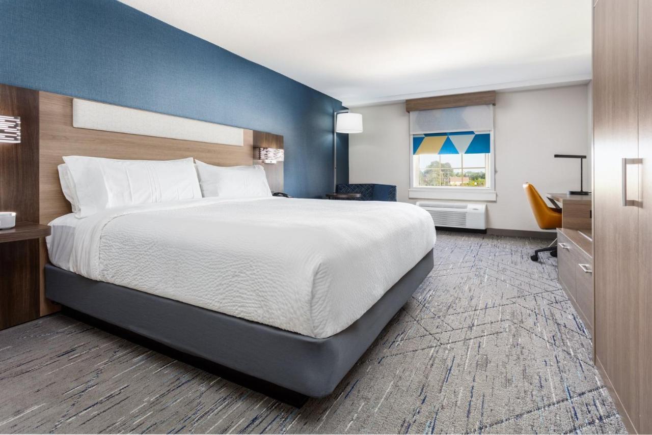 Holiday Inn Express & Suites Williamsburg By Ihg Εξωτερικό φωτογραφία