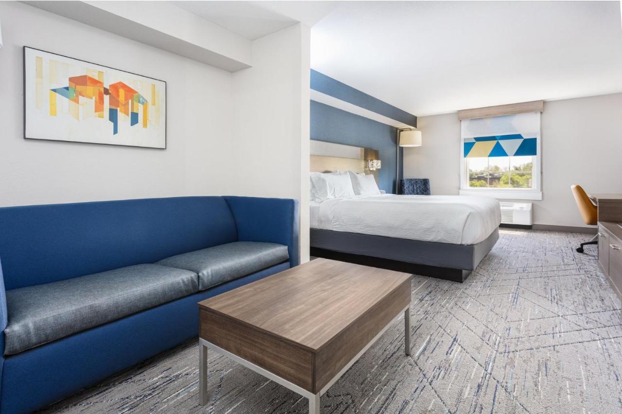 Holiday Inn Express & Suites Williamsburg By Ihg Εξωτερικό φωτογραφία