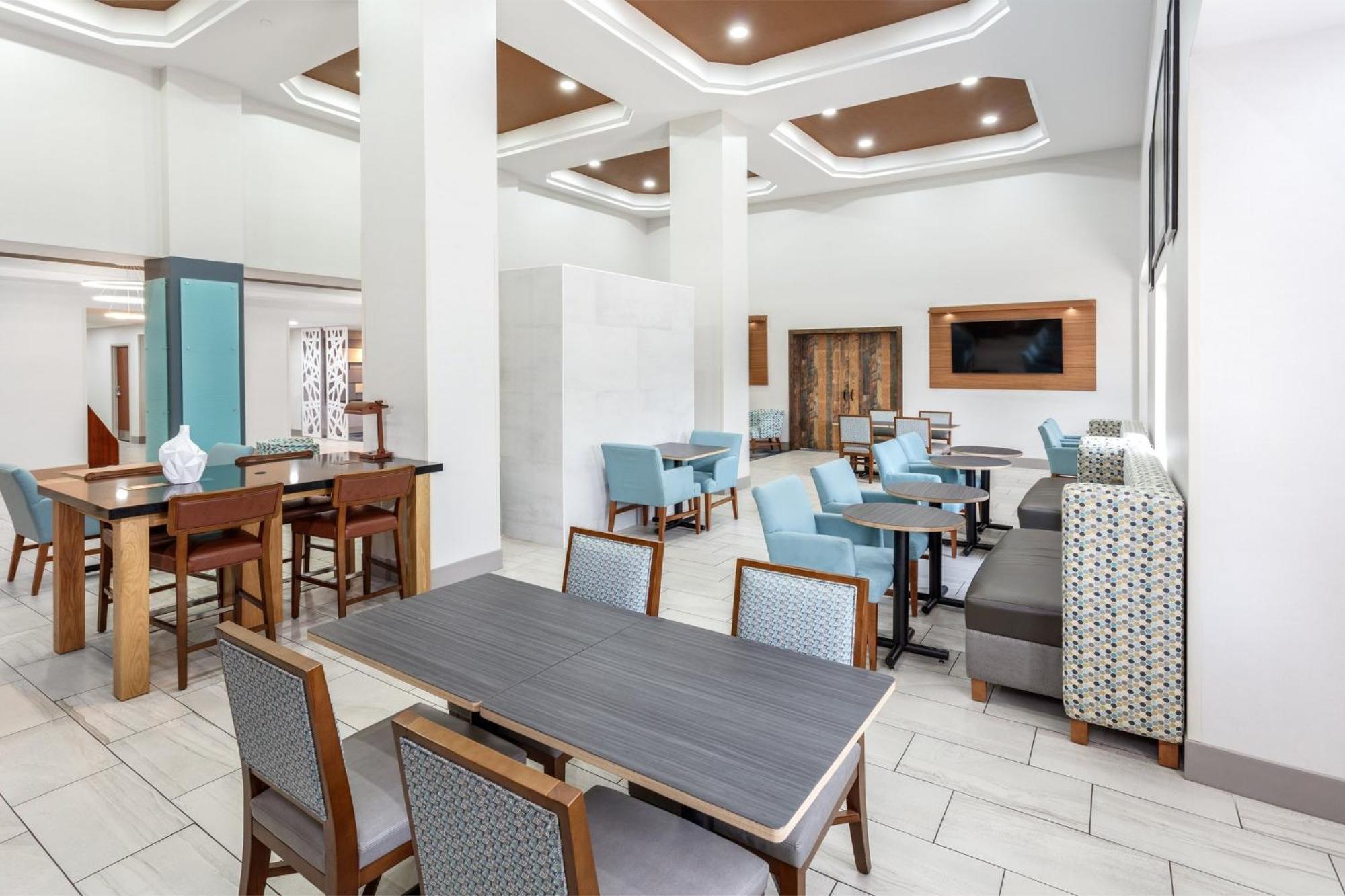 Holiday Inn Express & Suites Williamsburg By Ihg Εξωτερικό φωτογραφία