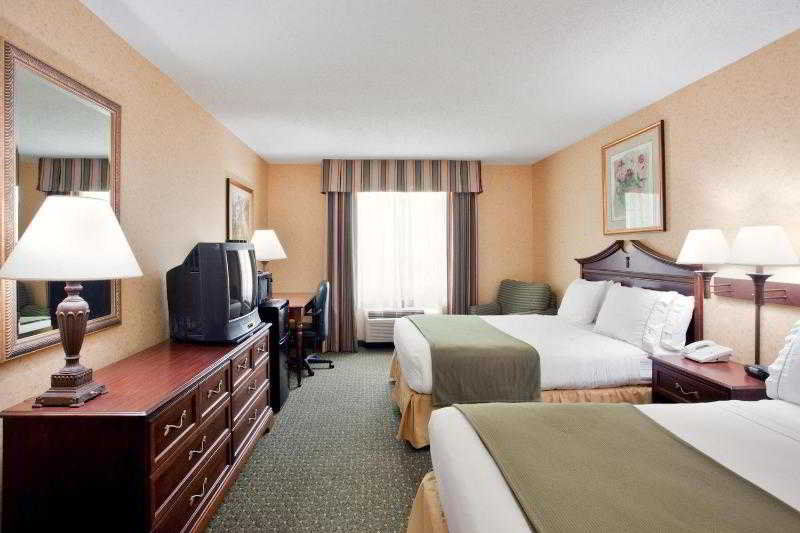 Holiday Inn Express & Suites Williamsburg By Ihg Εξωτερικό φωτογραφία