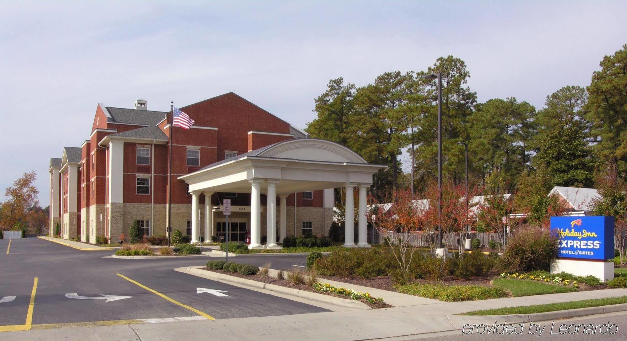 Holiday Inn Express & Suites Williamsburg By Ihg Εξωτερικό φωτογραφία