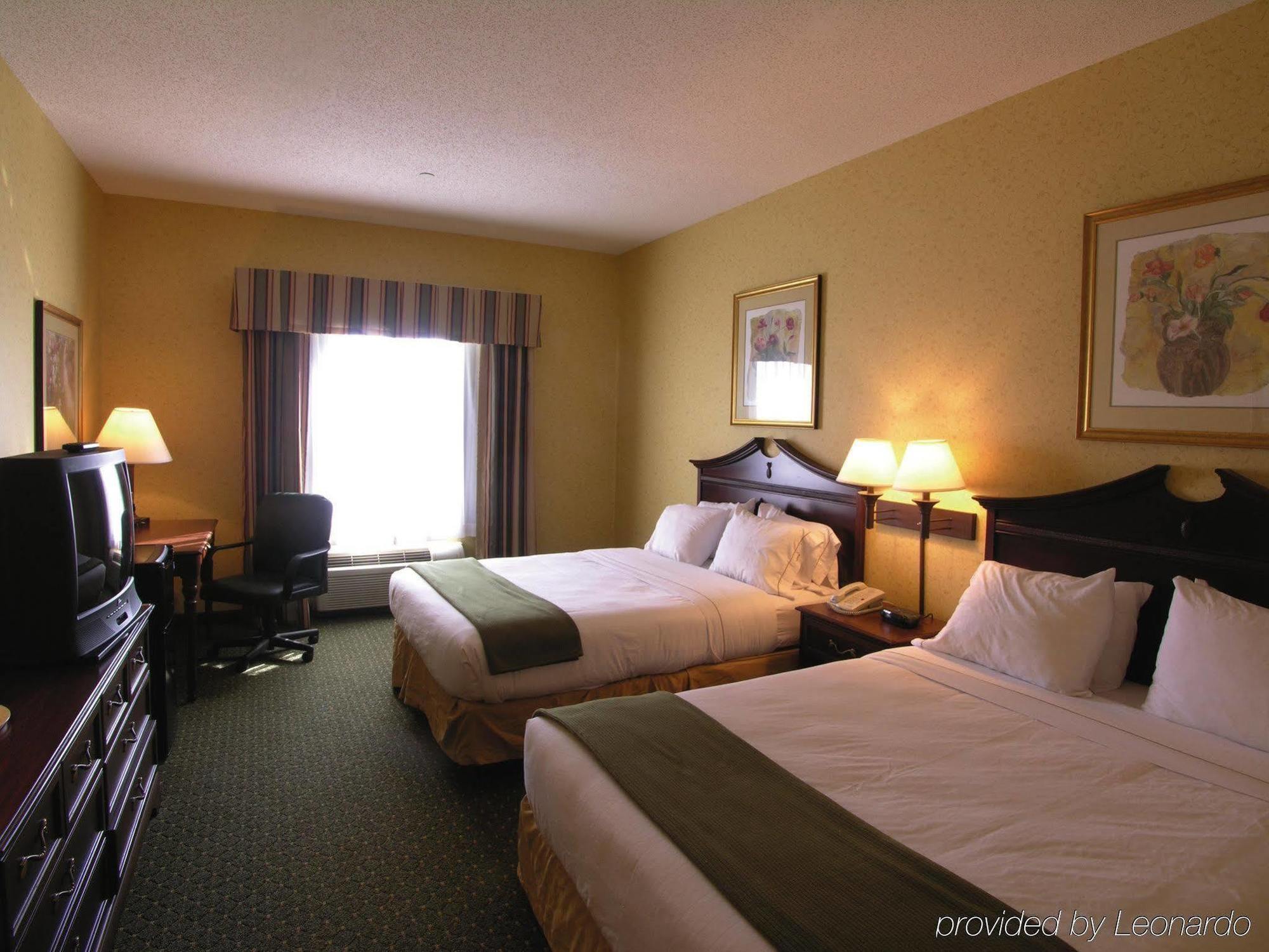 Holiday Inn Express & Suites Williamsburg By Ihg Εξωτερικό φωτογραφία